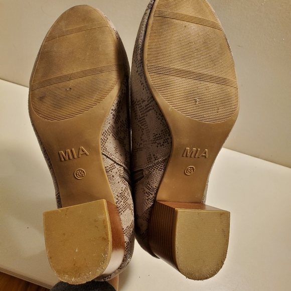 Snakeskin print booties - Picture 4 of 7